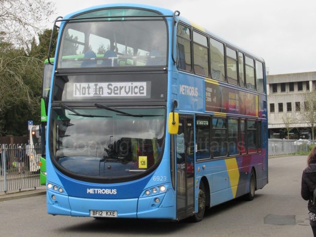 Bus photo 1