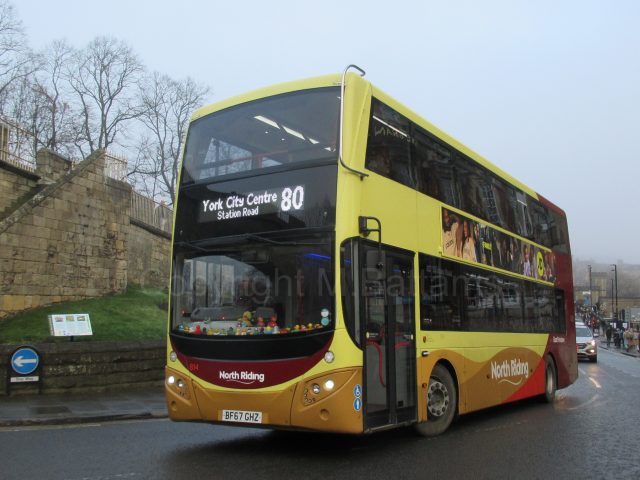 Bus photo 1