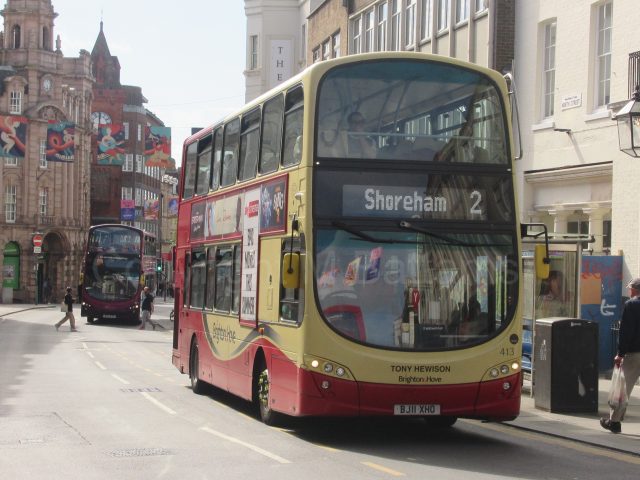 Bus photo 1