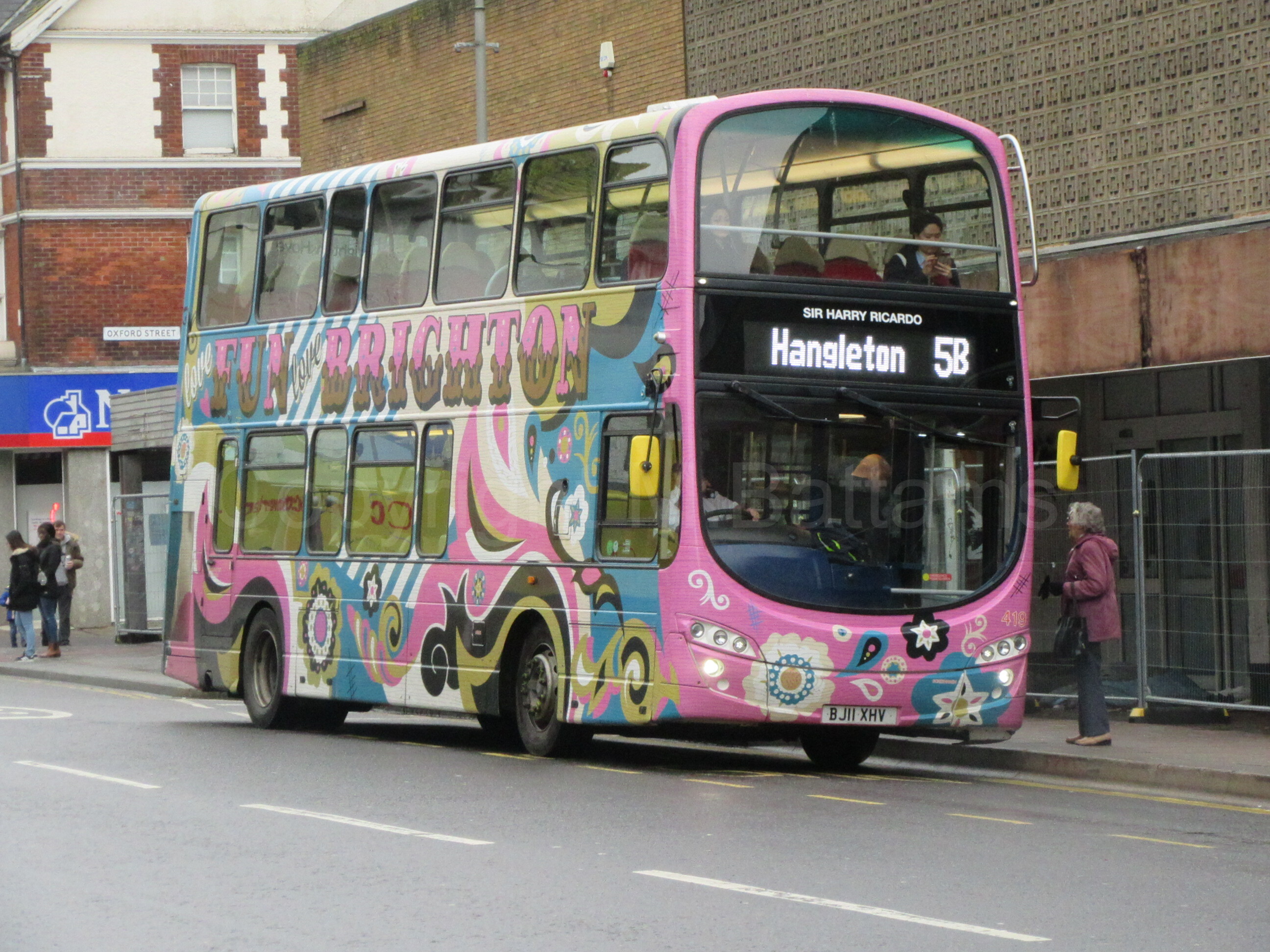 BJ11 XHV