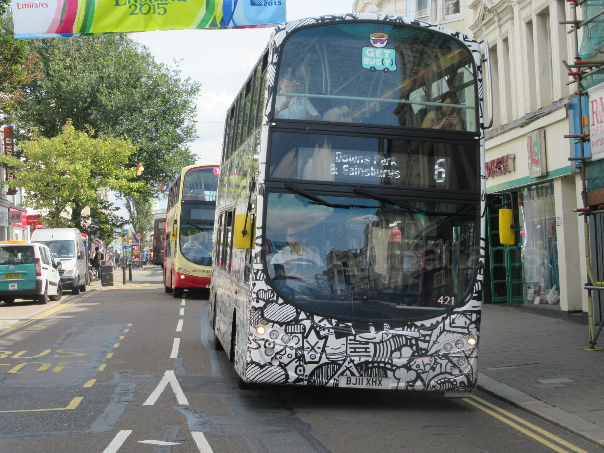 Bus photo 4