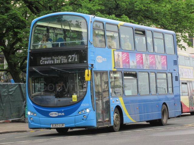 Bus photo 1