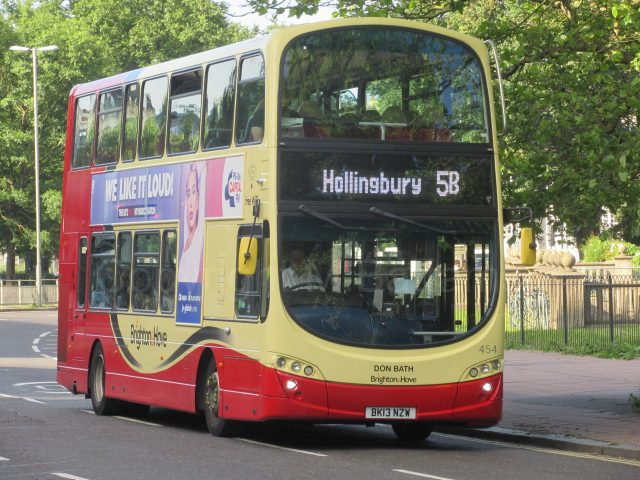 Bus photo 1