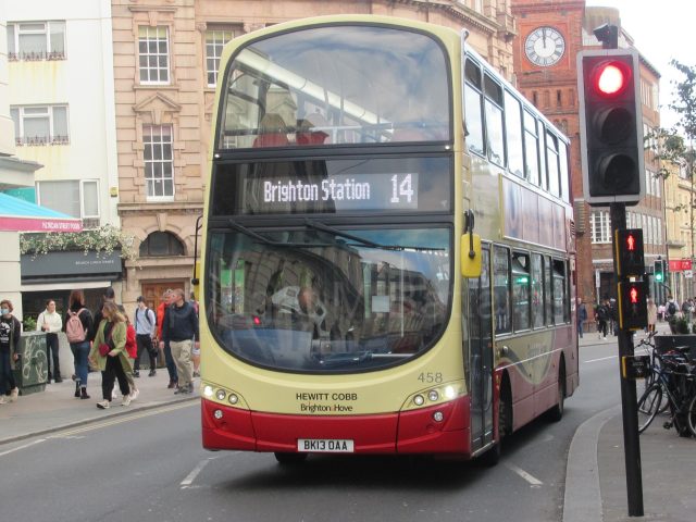 Bus photo 1