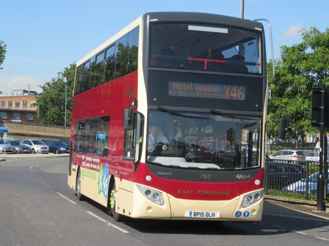 Bus photo 1