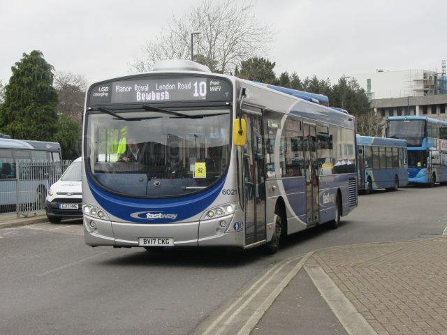Bus photo 1