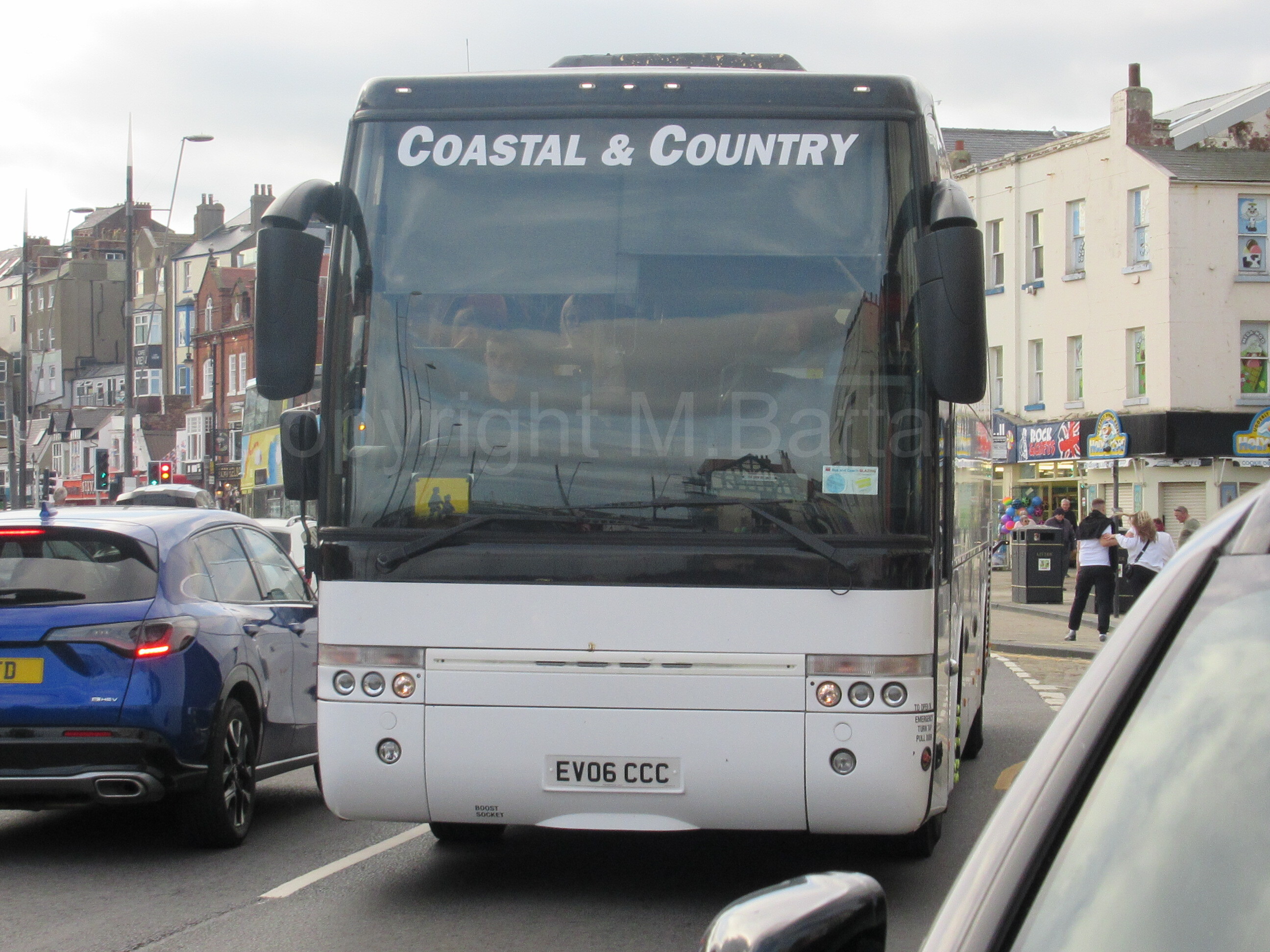 Bus photo 1