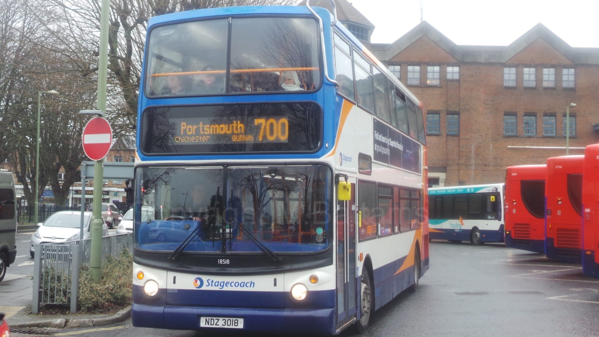 Bus photo 1