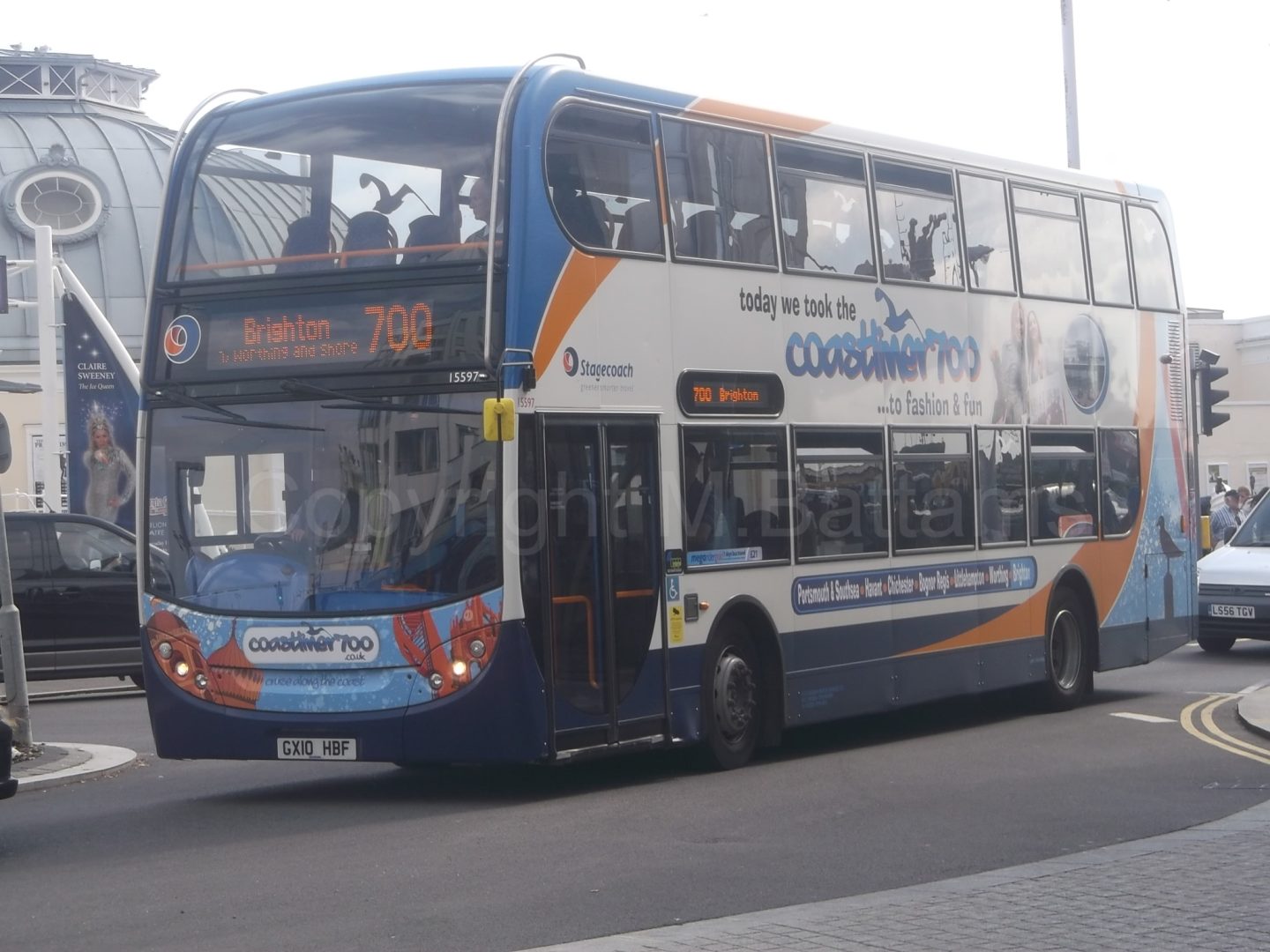 Bus photo 1