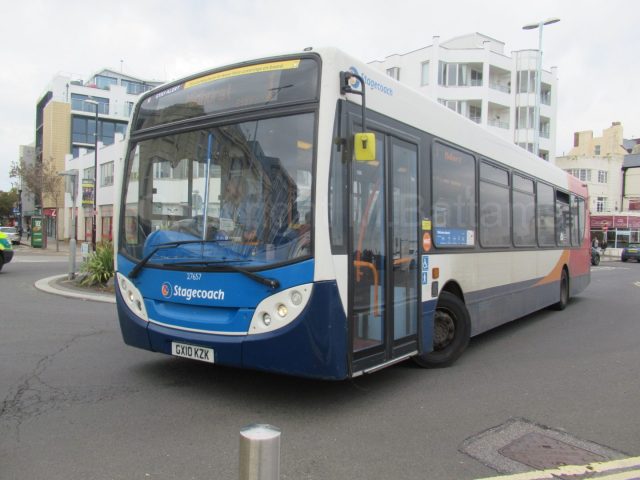 Bus photo 1