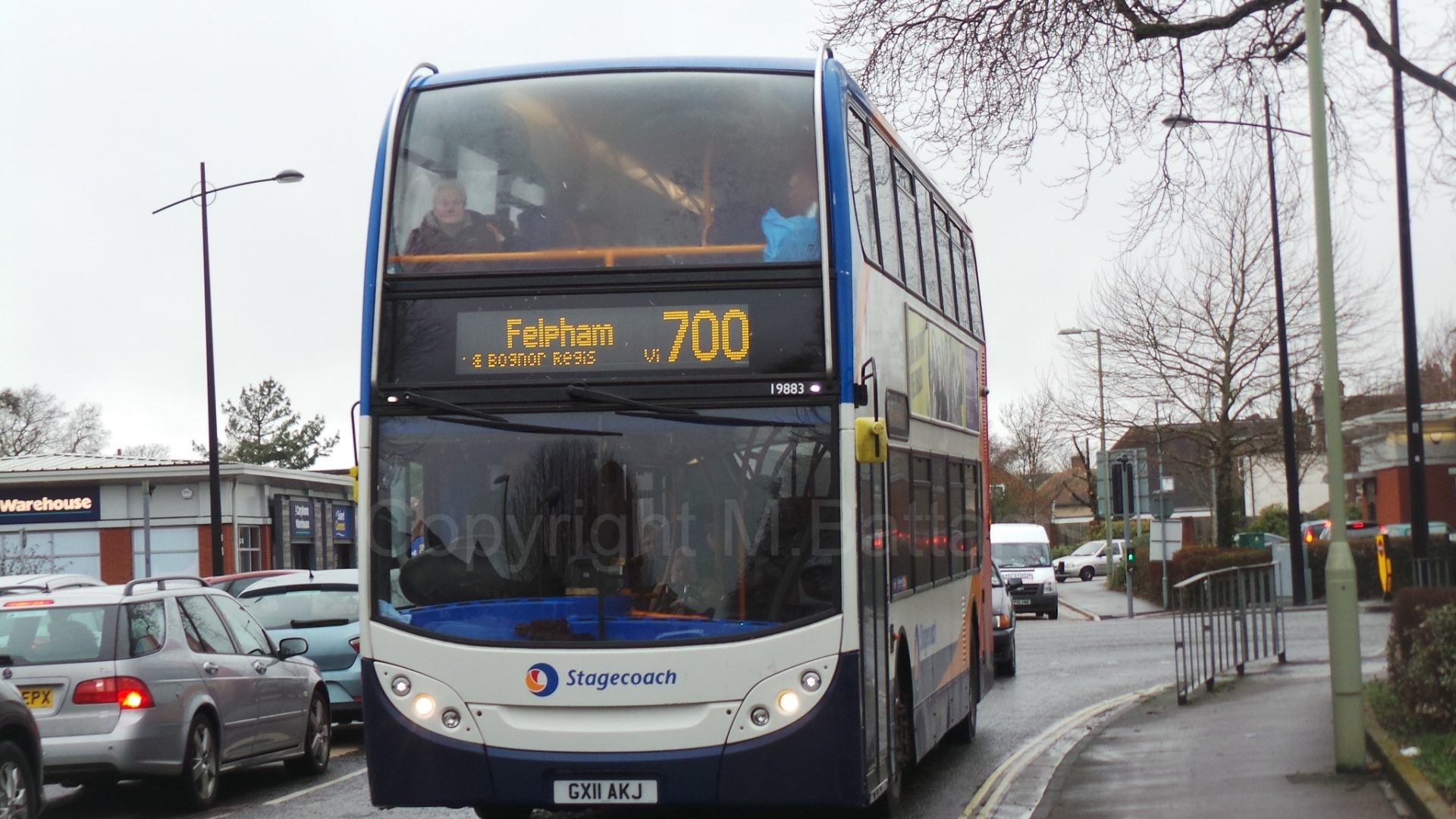 Bus photo 1