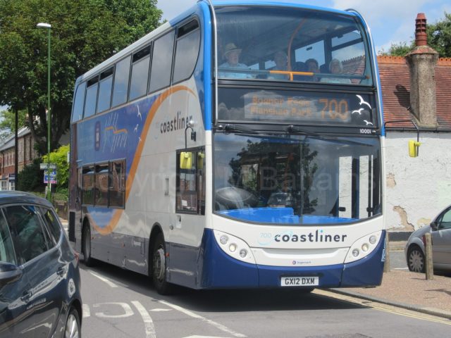 Bus photo 1