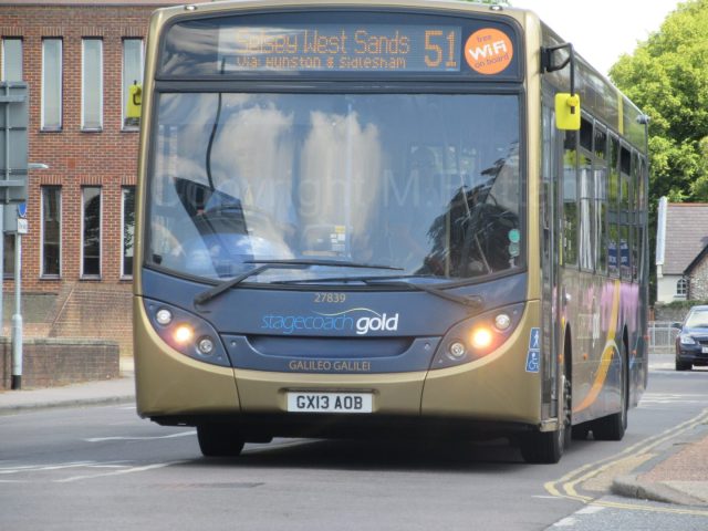 Bus photo 1