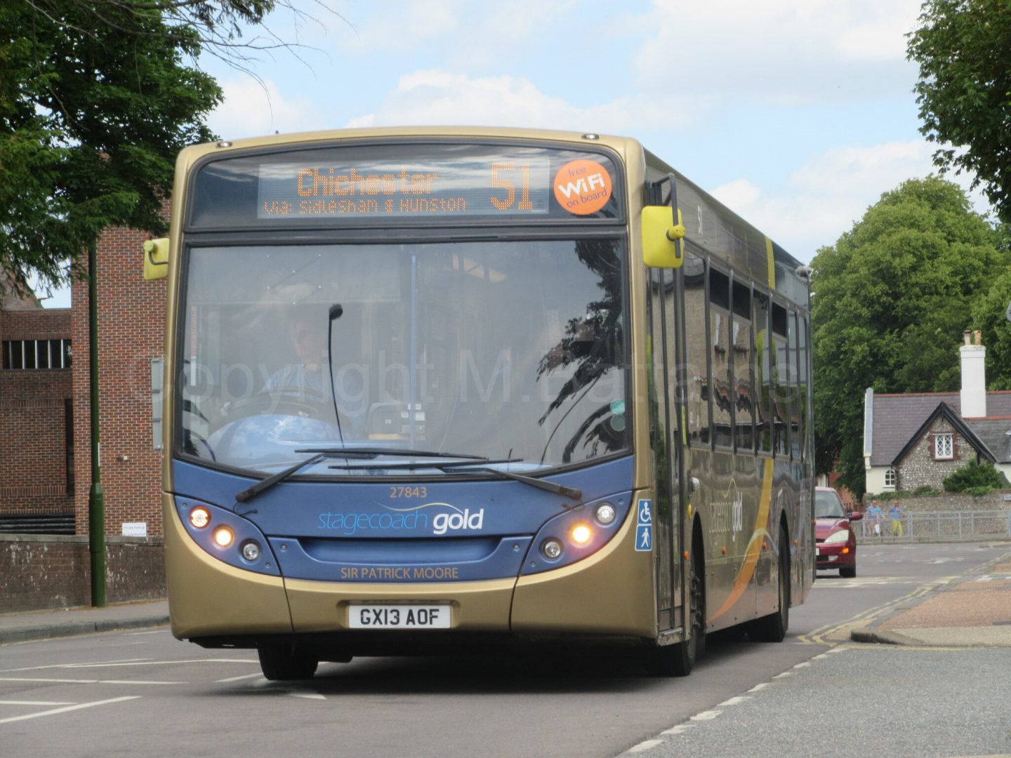 Bus photo 1