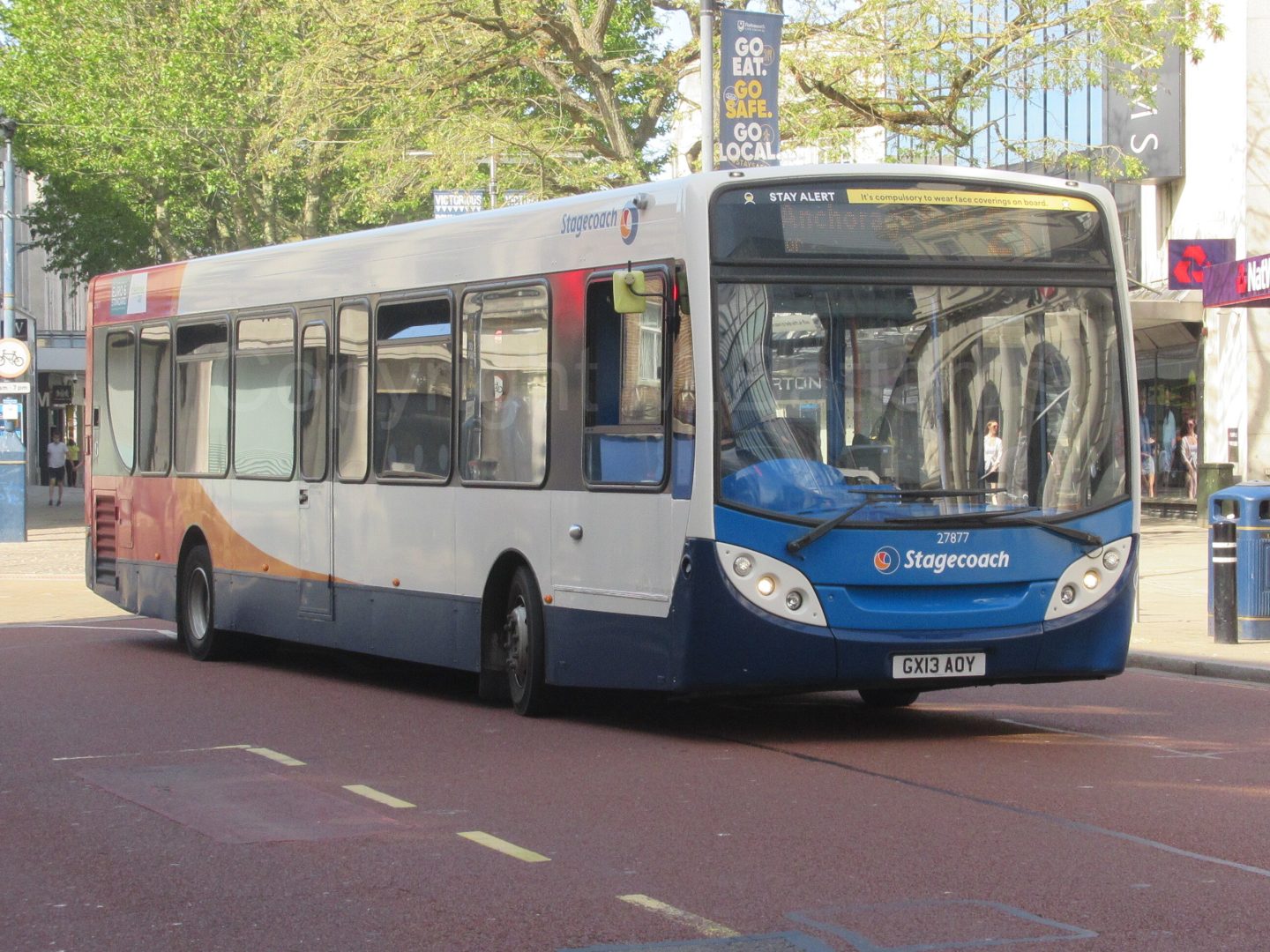 Bus photo 1