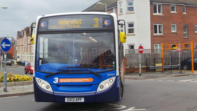 Bus photo 1