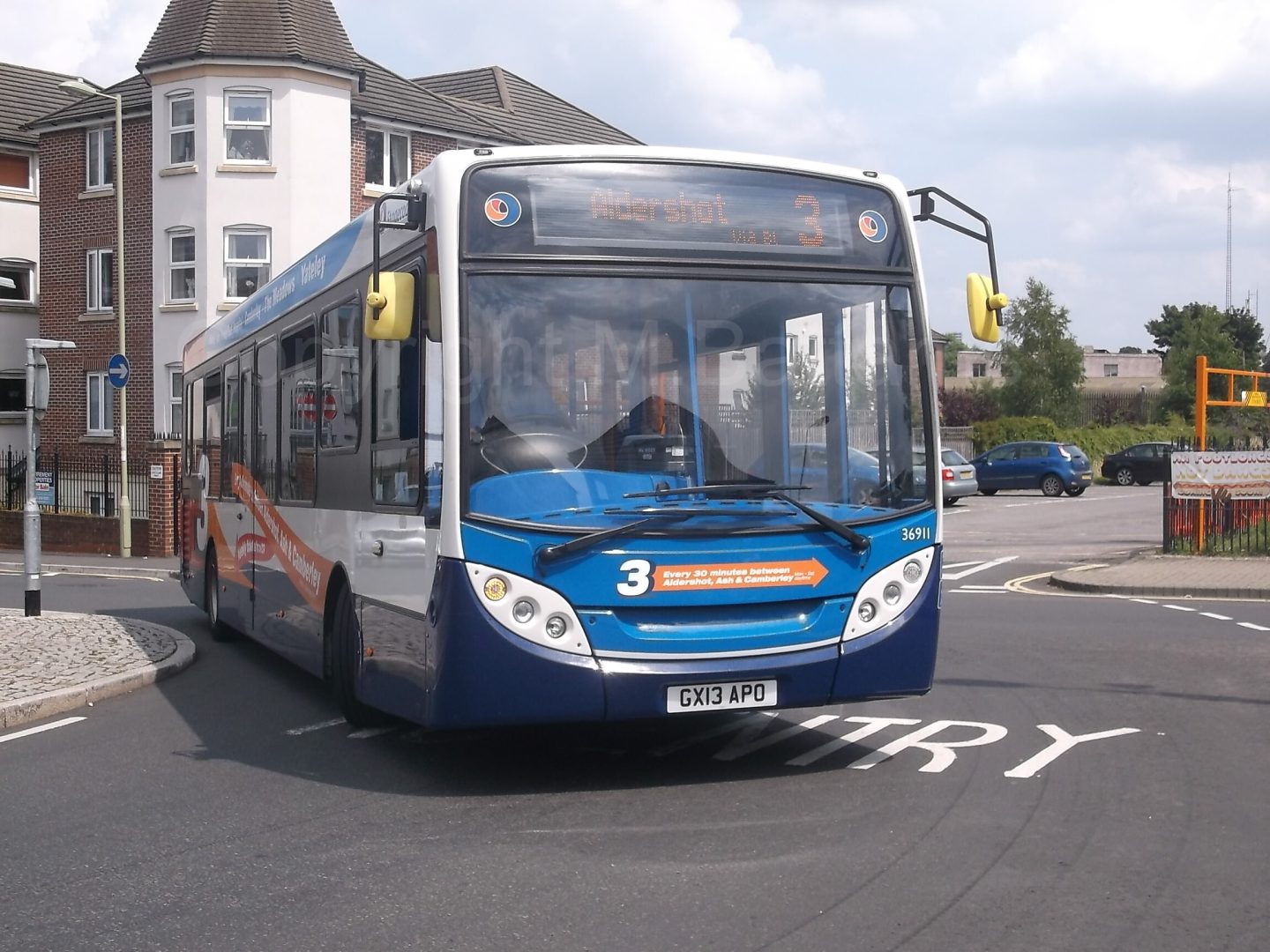 Bus photo 1