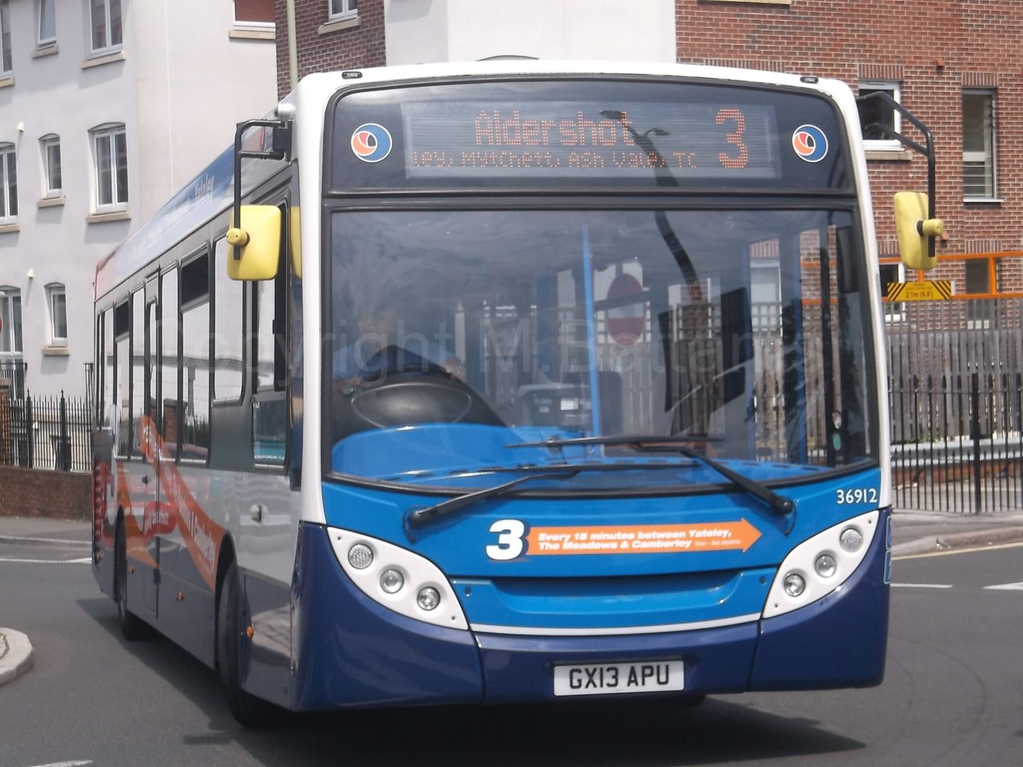 Bus photo 1