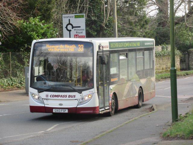 Bus photo 1