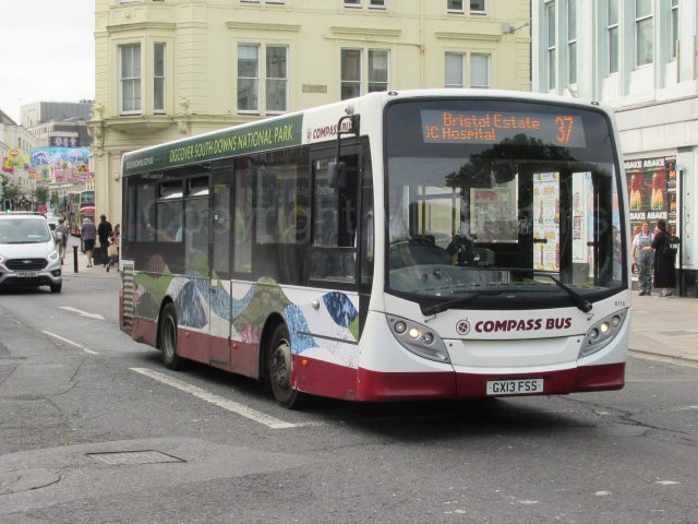 Bus photo 1
