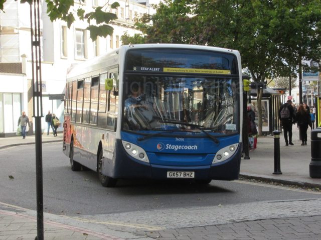 Bus photo 1