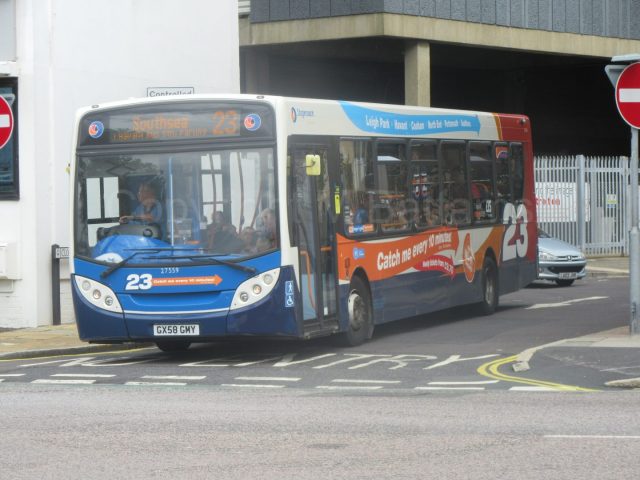 Bus photo 1