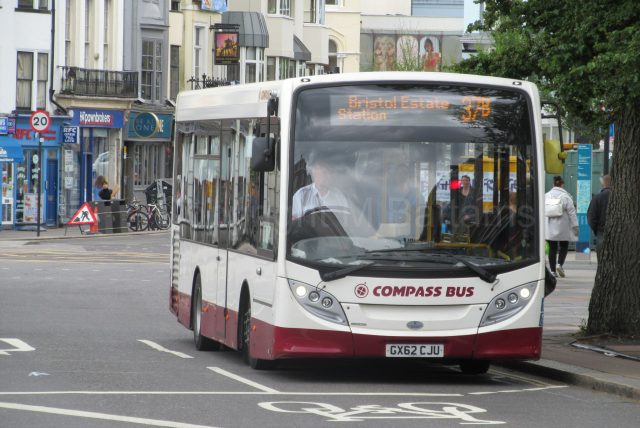 Bus photo 1