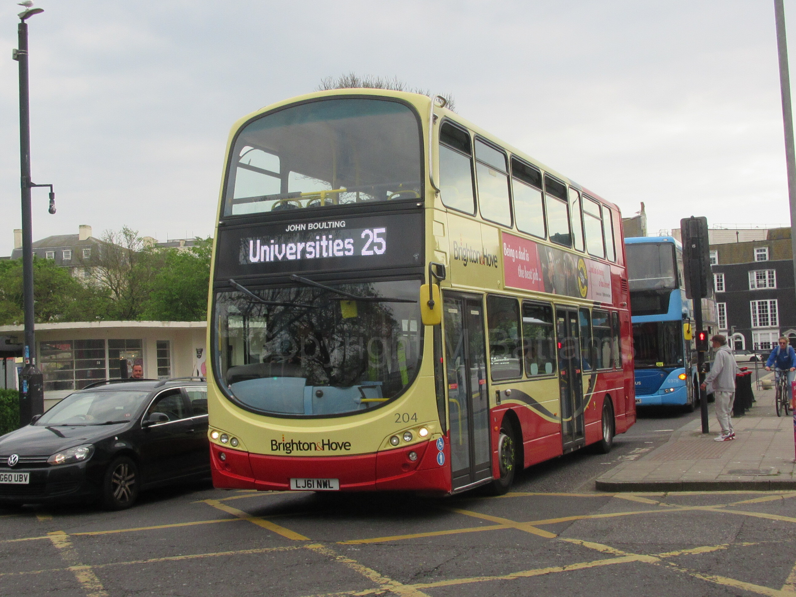 Bus photo 2