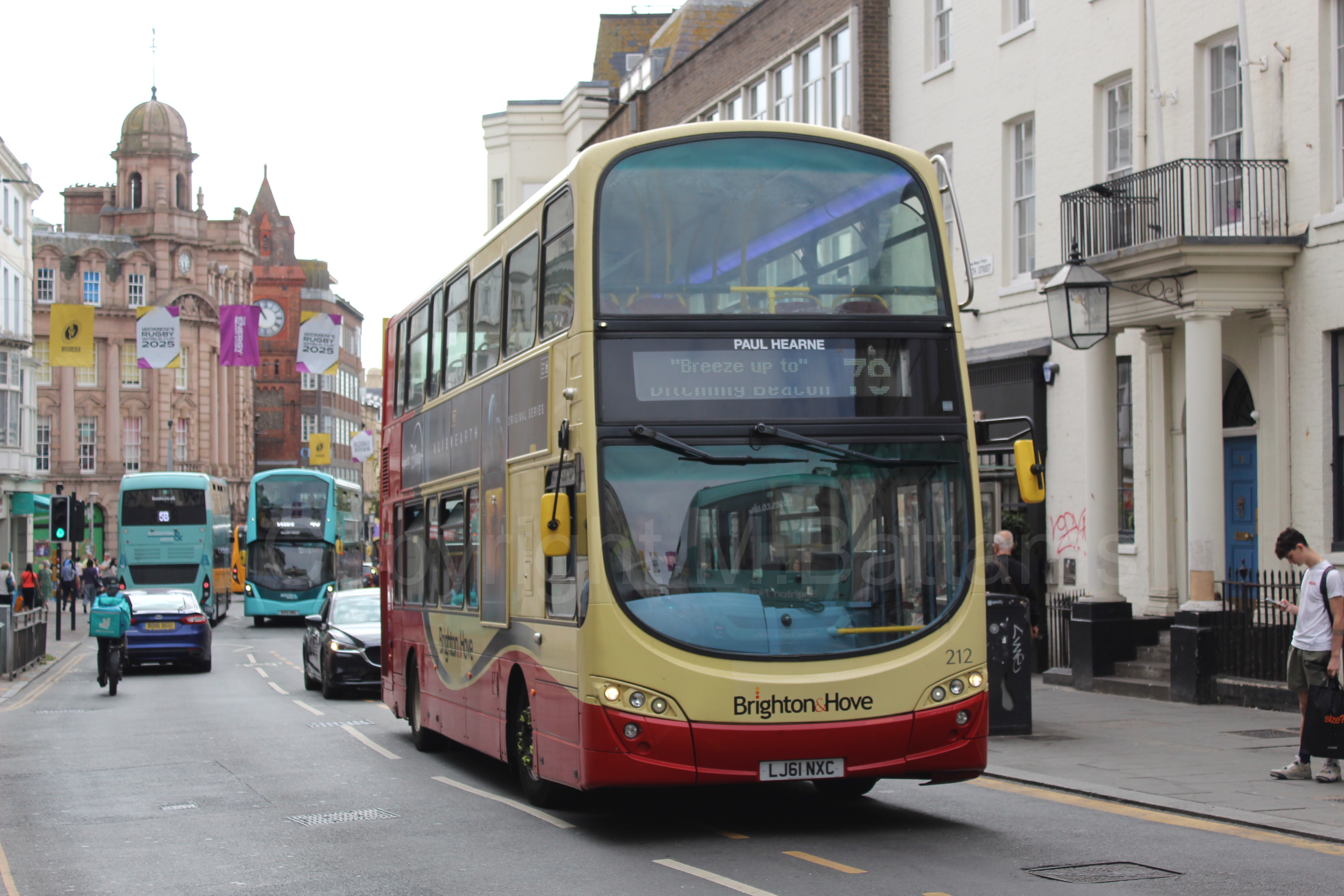 Bus photo 2