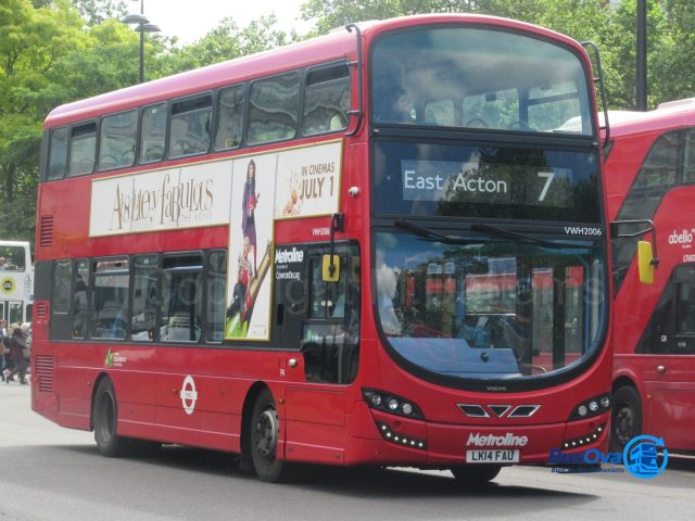 Bus photo 1