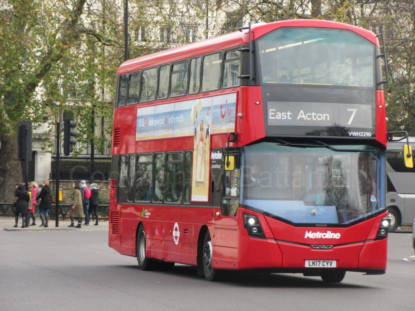 Bus photo 1