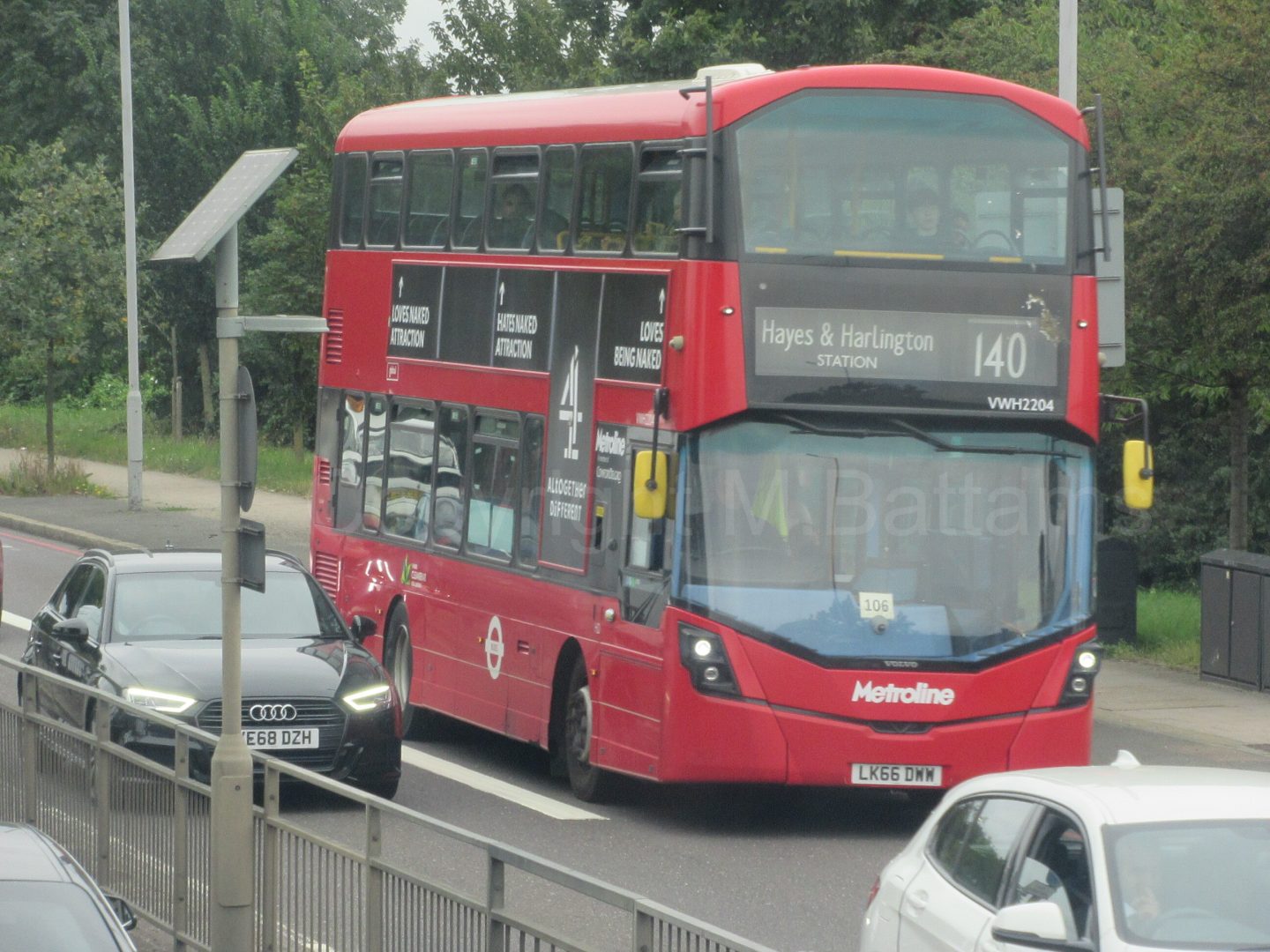 Bus photo 1