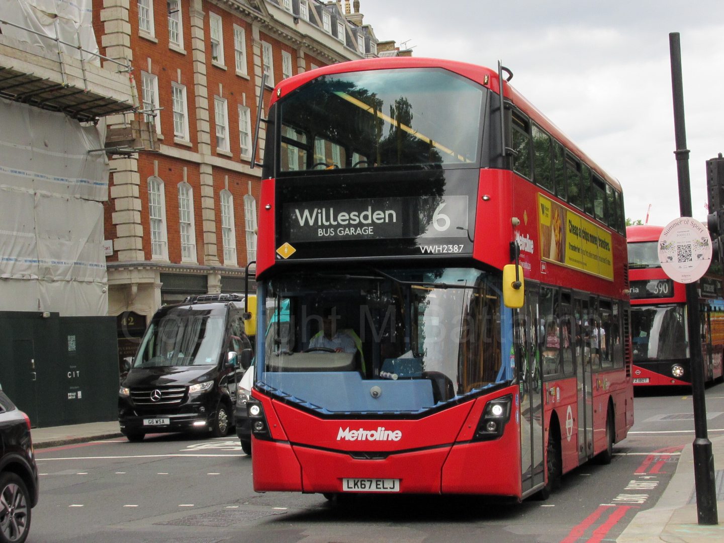 Bus photo 1