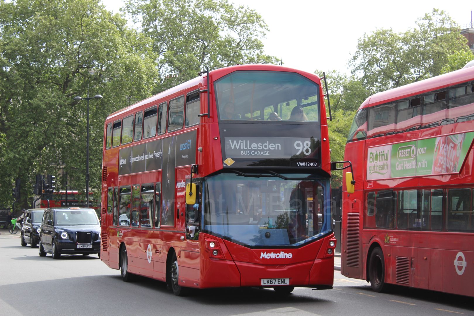 Bus photo 1