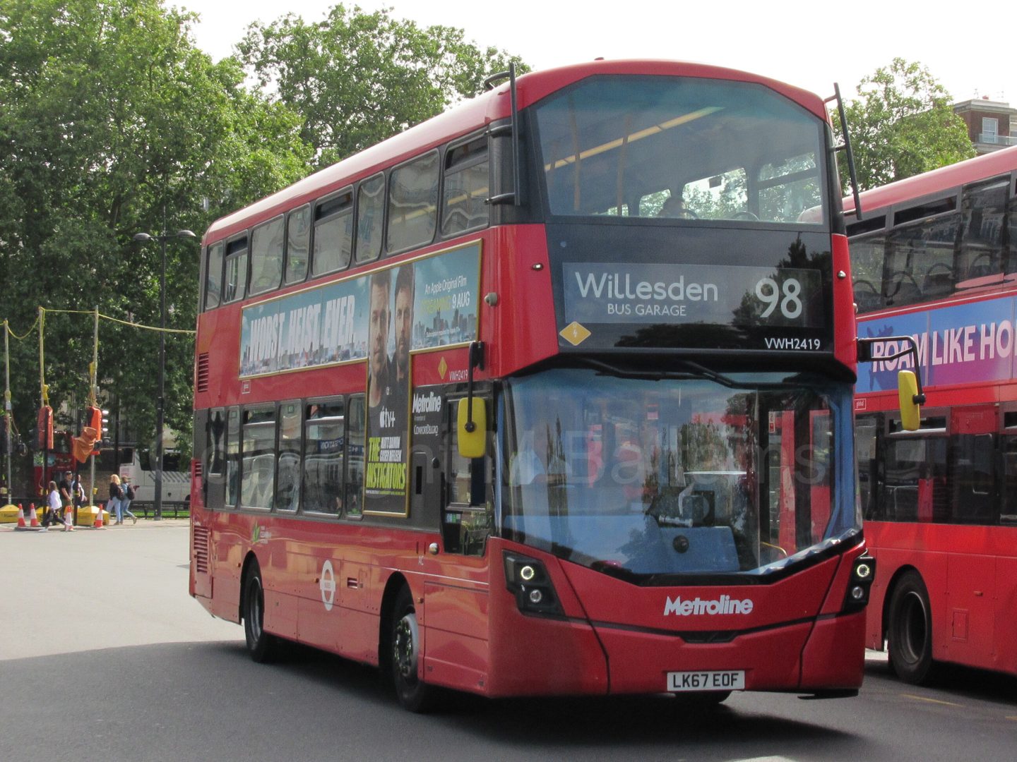 Bus photo 1