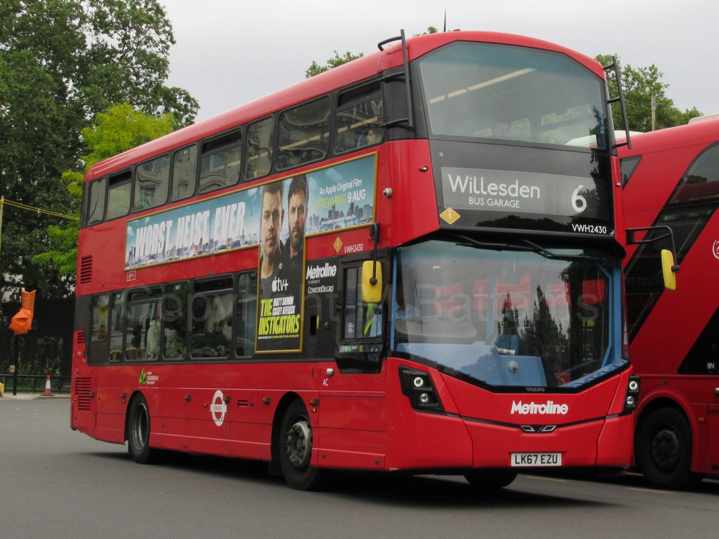 Bus photo 1