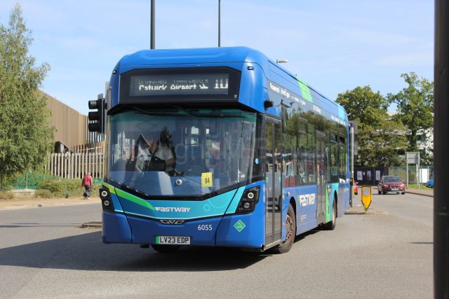 Bus photo 1