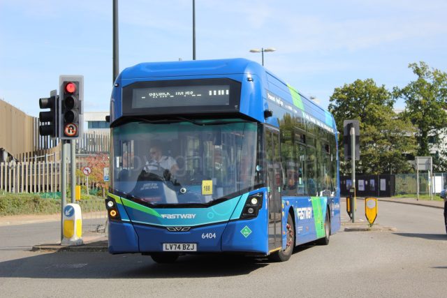 Bus photo 1