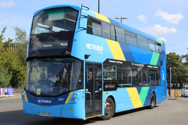 Bus photo 1
