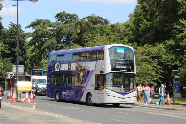 Bus photo 1