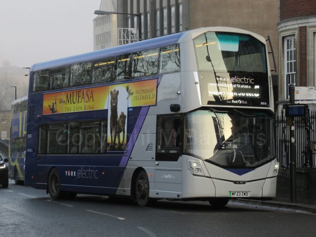 Bus photo 1
