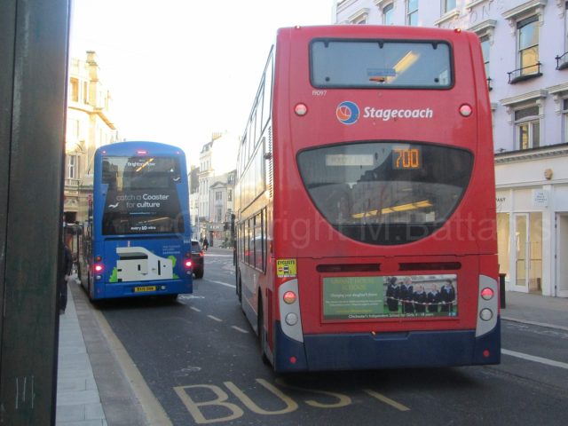 Bus photo 1