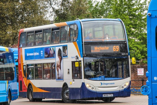 Bus photo 4