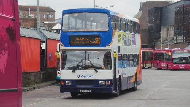 Bus photo 1