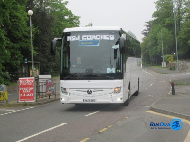 Bus photo 1