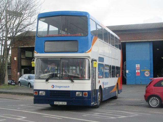 Bus photo 1