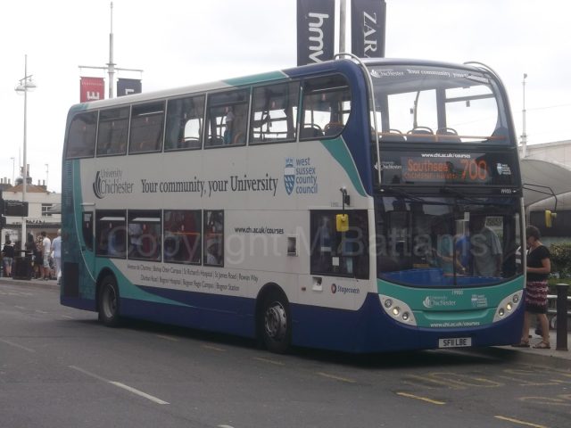 Bus photo 1