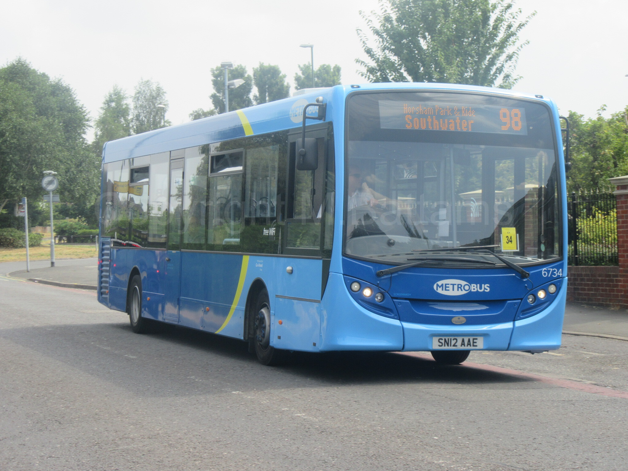 Bus photo 1