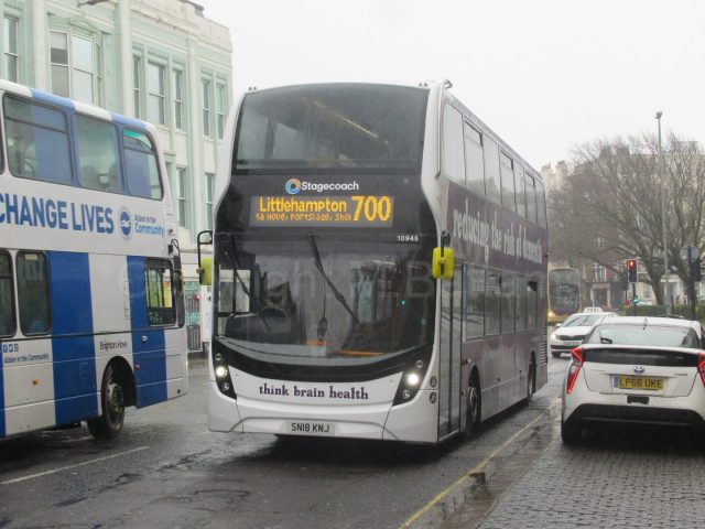 Bus photo 1