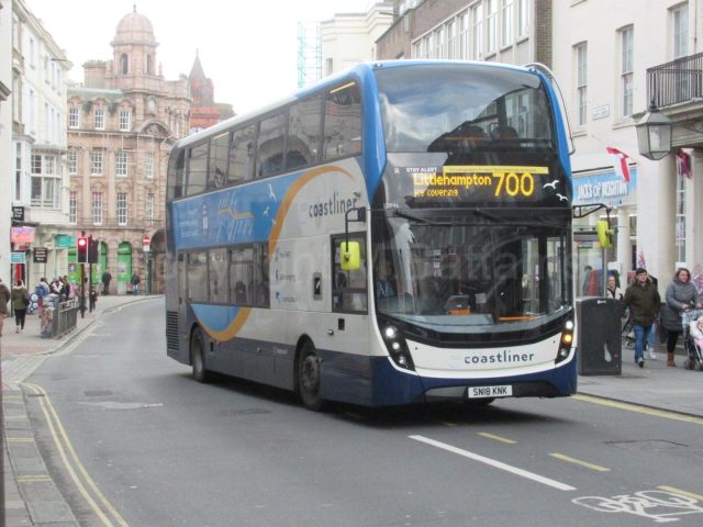 Bus photo 1